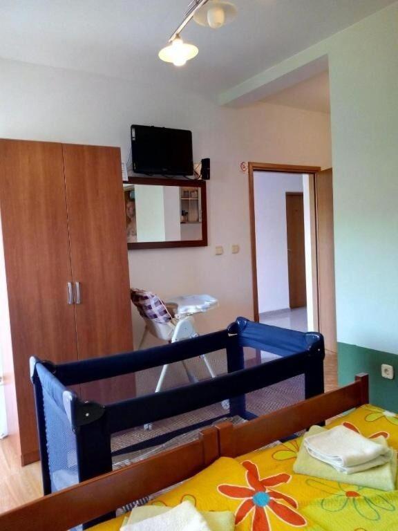 Apartments Antonija - Fitness Vinišće المظهر الخارجي الصورة