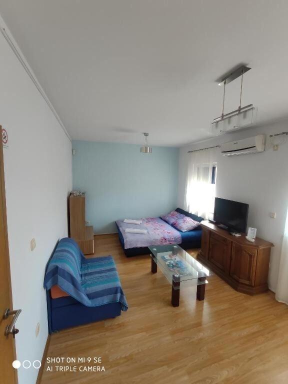 Apartments Antonija - Fitness Vinišće المظهر الخارجي الصورة